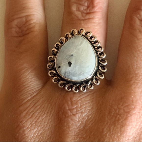 New 925 Sterling Silver Blue Flash Moonstone Uncommon Artisan Uncommon Ring - Picture 10 of 17